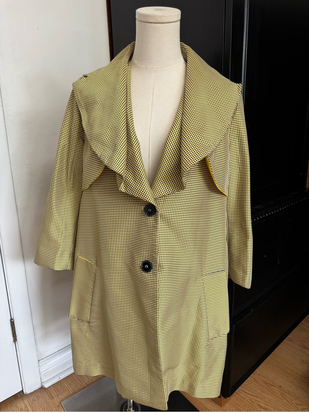 Women’s Yellow Checked Coat with Oversized Collar